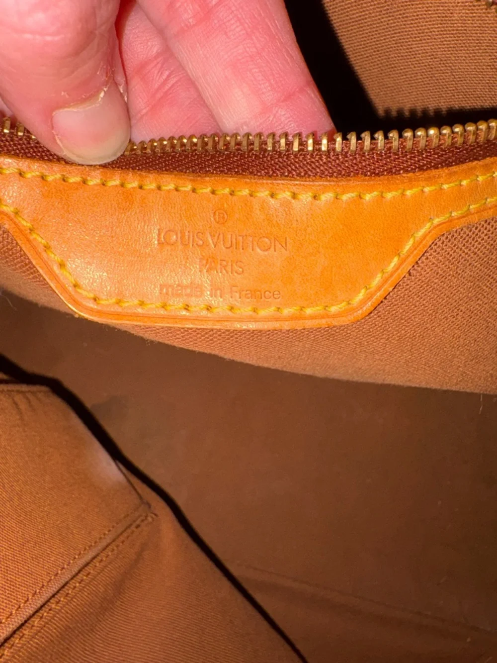 Louis Vuitton Monogram Canvas Tote with Cognac Straps - Picture 8 of 16